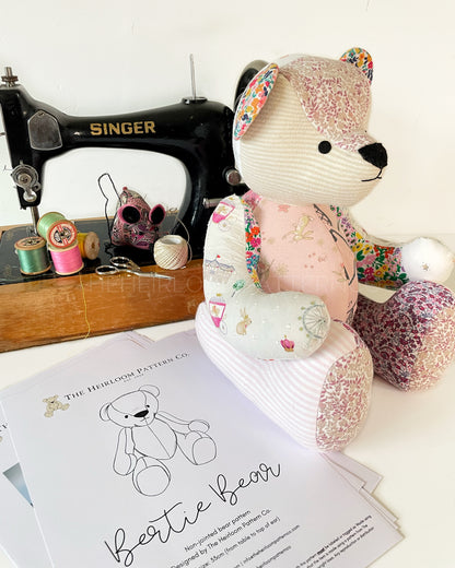 Vintage singer sewing machine with Bertie Memory Bear